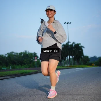 Runner Photo 7602522