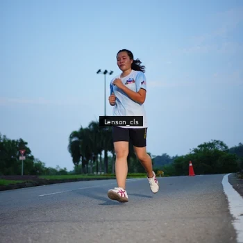 Runner Photo 7602533