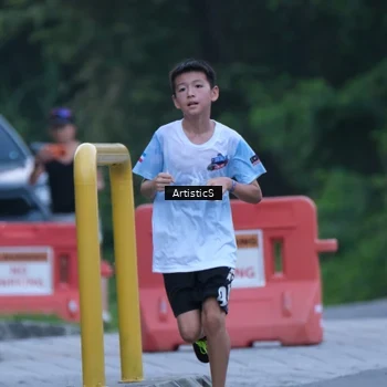 Runner Photo 7602537