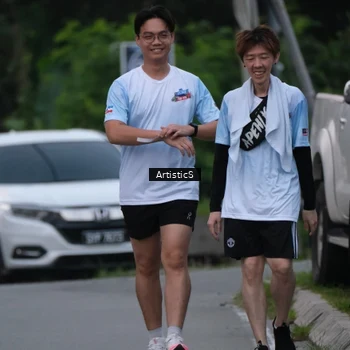 Runner Photo 7602542