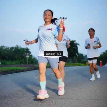 Runner Photo 7602548