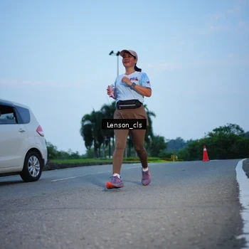 Runner Photo 7602553