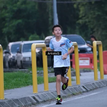 Runner Photo 7602560