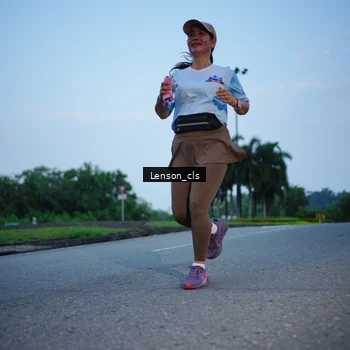 Runner Photo 7602562