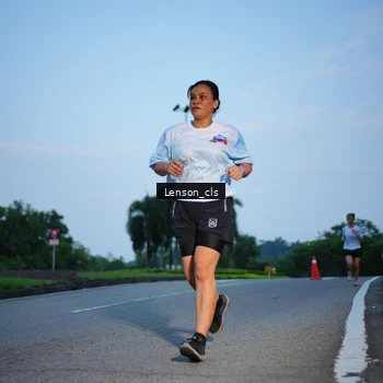 Runner Photo 7602564
