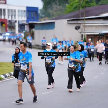 Runner Photo 7602574