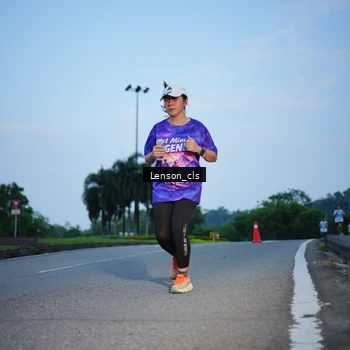 Runner Photo 7602575