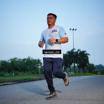 Runner Photo 7602592