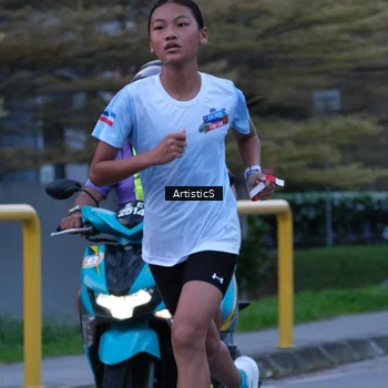 Runner Photo 7602594