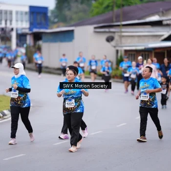 Runner Photo 7602602
