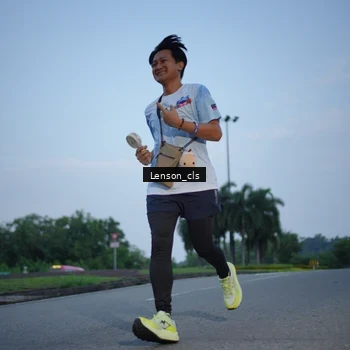 Runner Photo 7602609