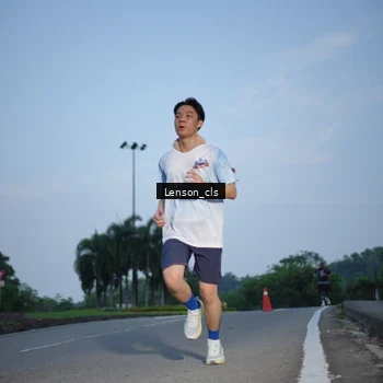 Runner Photo 7602612