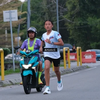 Runner Photo 7602618