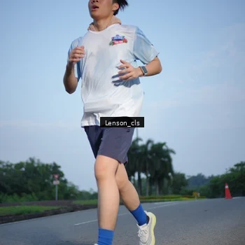 Runner Photo 7602622