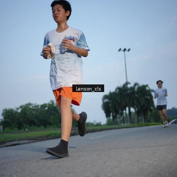 Runner Photo 7602633