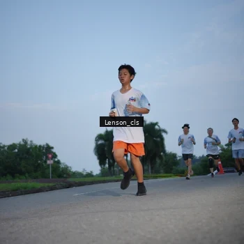 Runner Photo 7602635