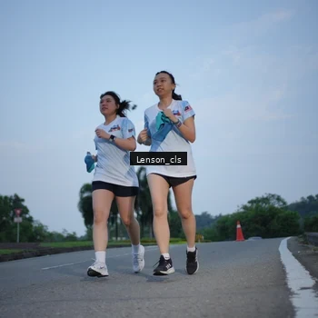 Runner Photo 7602640