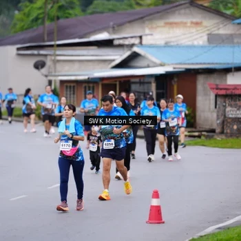 Runner Photo 7602641