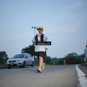Runner Photo 7602642