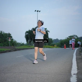 Runner Photo 7602646