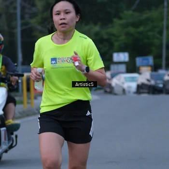 Runner Photo 7602655