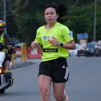 Runner Photo 7602656