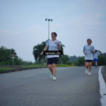 Runner Photo 7602662