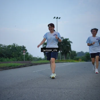 Runner Photo 7602669