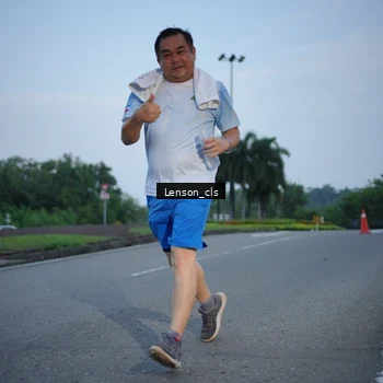 Runner Photo 7602677