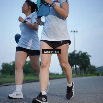 Runner Photo 7602679