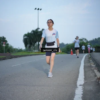 Runner Photo 7602681