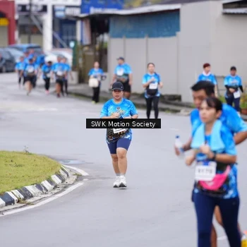 Runner Photo 7602687