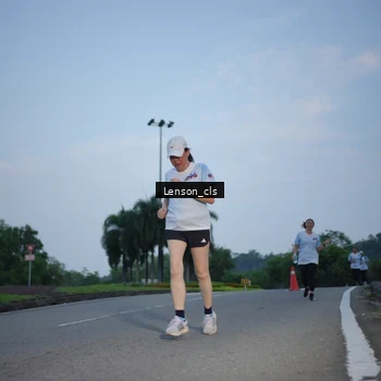 Runner Photo 7602717
