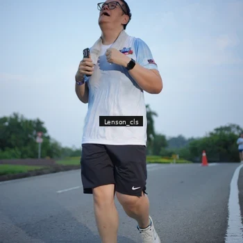 Runner Photo 7602725