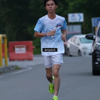 Runner Photo 7602735