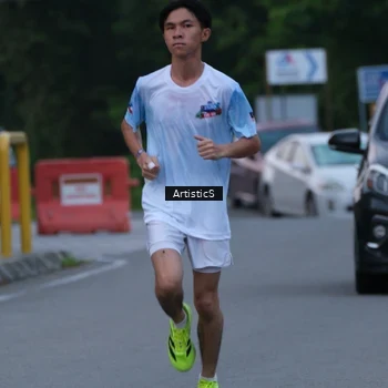 Runner Photo 7602736