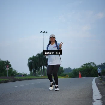 Runner Photo 7602737