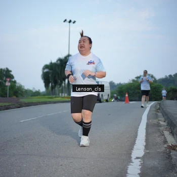 Runner Photo 7602738