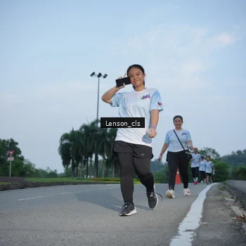Runner Photo 7602741
