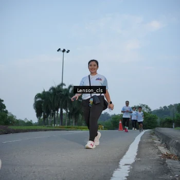 Runner Photo 7602743