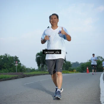 Runner Photo 7602751