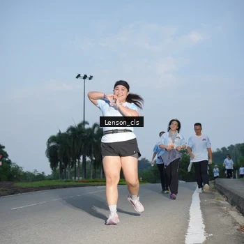 Runner Photo 7602767