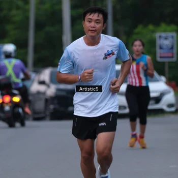 Runner Photo 7602770