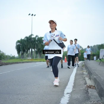 Runner Photo 7602794