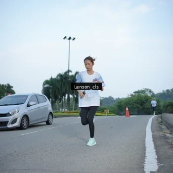 Runner Photo 7602795