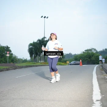 Runner Photo 7602796