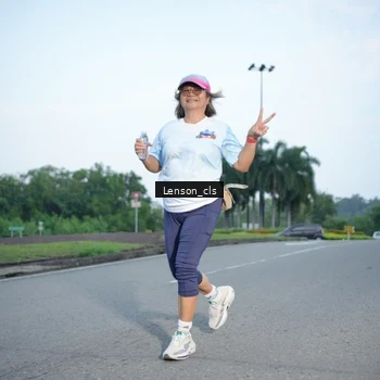 Runner Photo 7602797