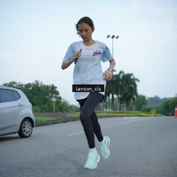 Runner Photo 7602798