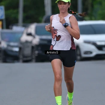 Runner Photo 7602806