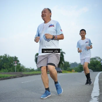 Runner Photo 7602820